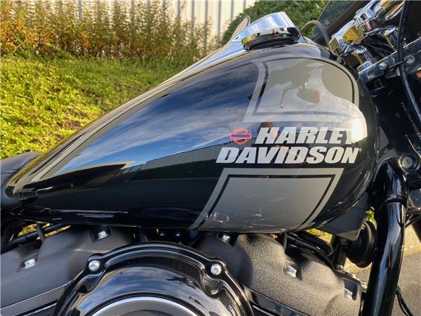 2022 HARLEY-DAVIDSON SPORT GLIDE