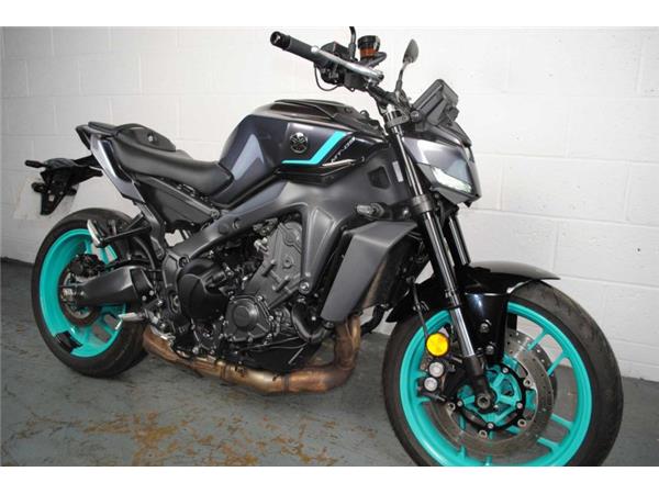2024 Yamaha MT-09 CYAN
