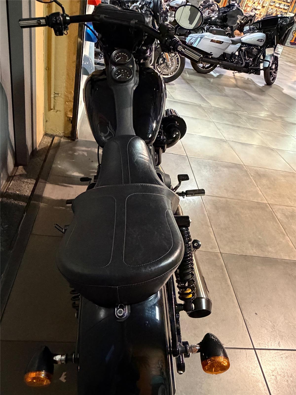 2016 HARLEY-DAVIDSON LOW RIDER