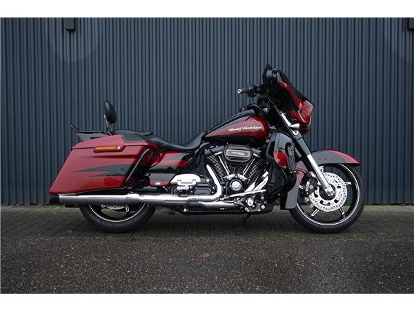 2017 harley-davidson FLHXSE Street Glide ABS CVO 114