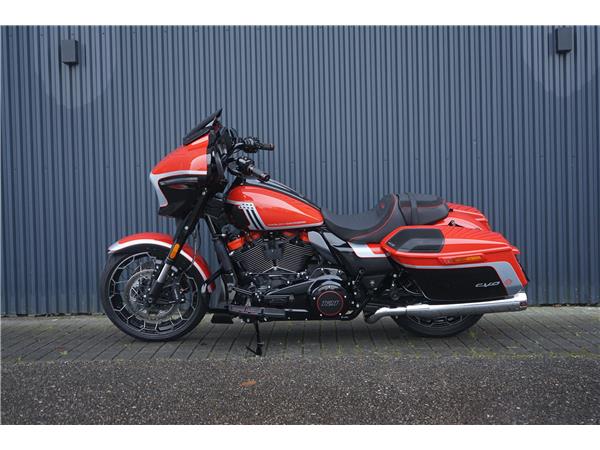 2025 harley-davidson FLHXSE Street Glide CVO 121