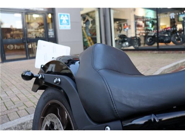 2022 HARLEY-DAVIDSON LOW RIDER S