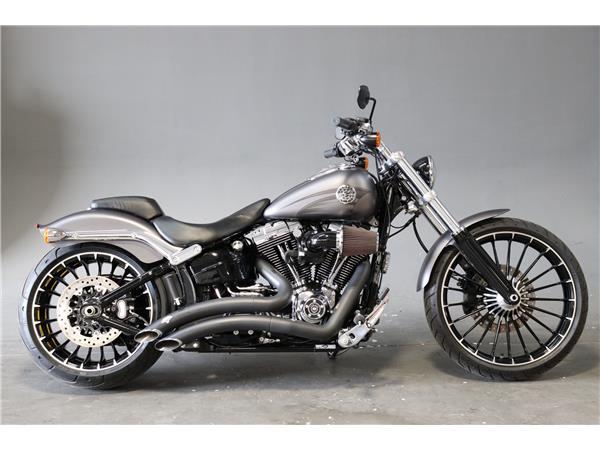 2017 HARLEY-DAVIDSON SOFTAIL FXSB BREAKOUT