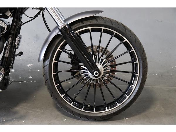 2017 HARLEY-DAVIDSON SOFTAIL FXSB BREAKOUT