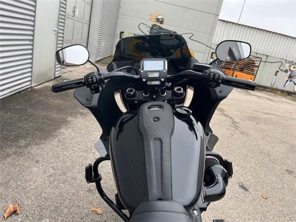 2023 Harley-Davidson Softail Low Rider ST