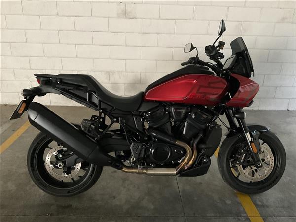 2025 Pan America 1250 ST