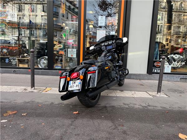 2022 HARLEY-DAVIDSON STREET GLIDE