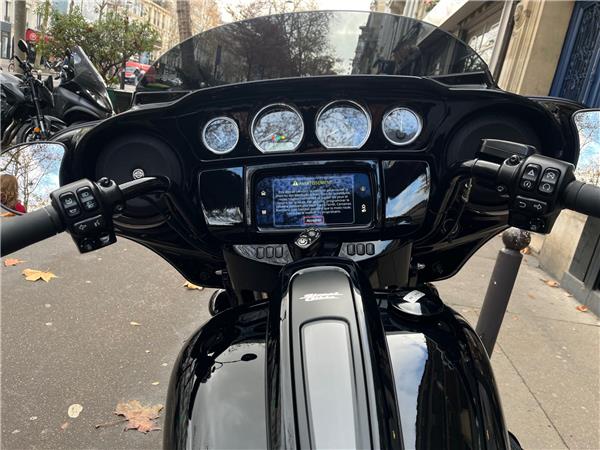 2022 HARLEY-DAVIDSON STREET GLIDE