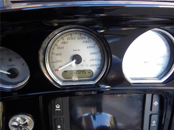 2015 HARLEY-DAVIDSON STREET GLIDE