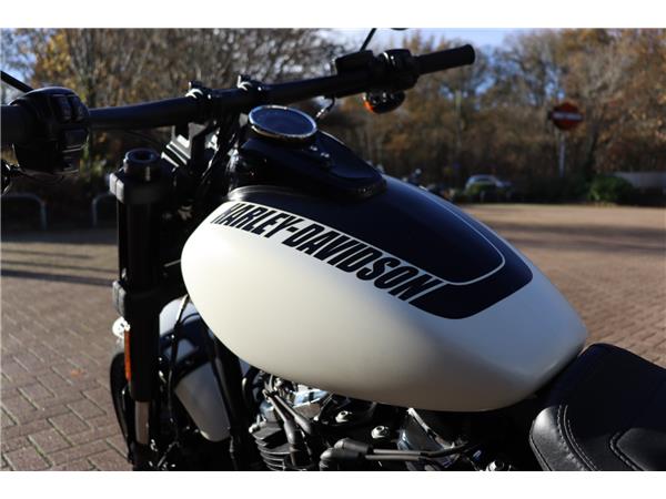 2018 HARLEY-DAVIDSON SOFTAIL FXFBS FAT BOB 114
