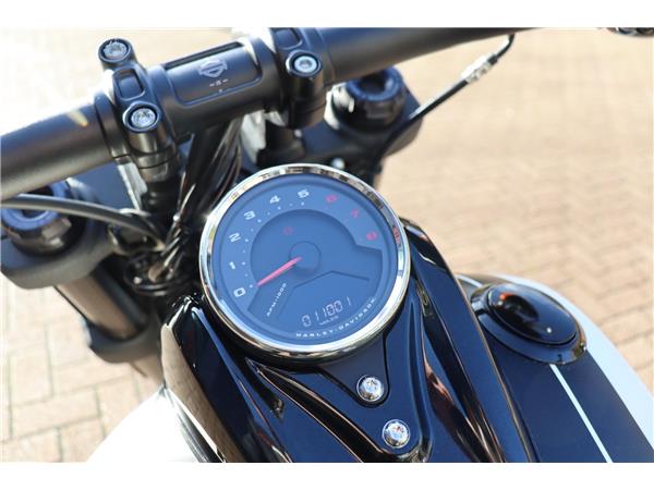 2018 HARLEY-DAVIDSON SOFTAIL FXFBS FAT BOB 114