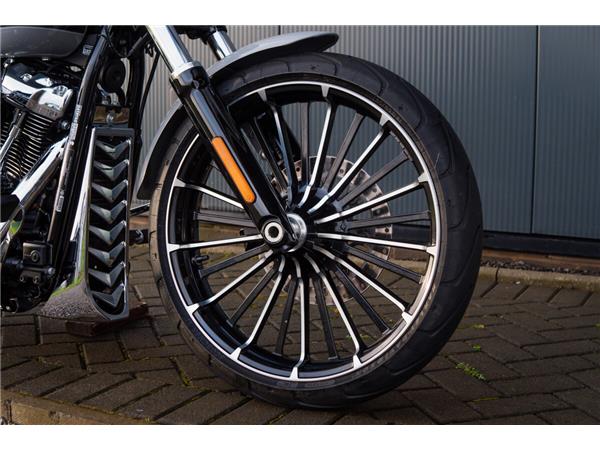 2024 Harley-Davidson Breakout 117