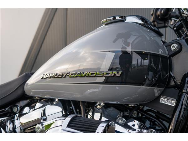 2024 Harley-Davidson Breakout 117