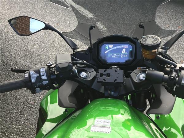 2025 KAWASAKI NINJA 1100 SX SE