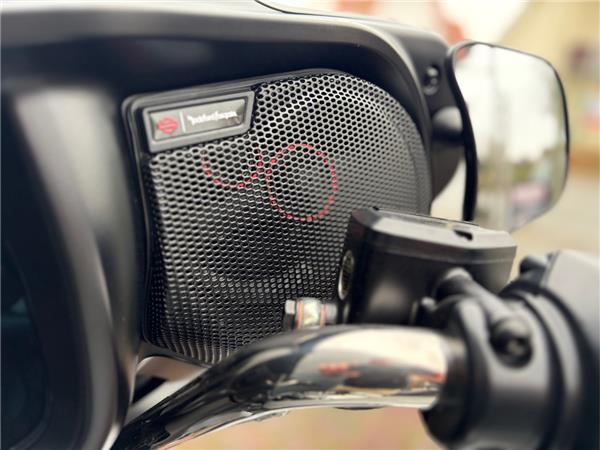 FLHXU STREET GLIDE ULTRA Wilbers / Jekill&Hyde