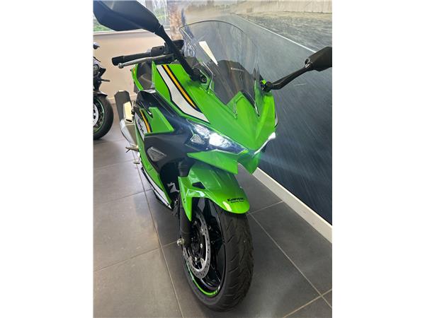 2025 Kawasaki Ninja 500