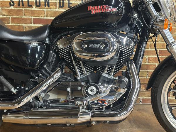 2014 HARLEY-DAVIDSON SUPERLOW