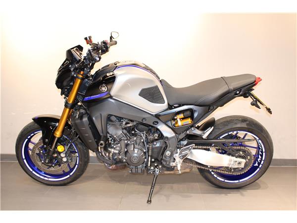 YAMAHA MT-09 SP