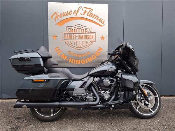 Touring FLHXU Street Glide Ultra mit J&H