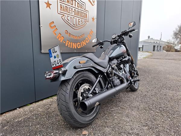 Softail FXLRS Low Rider S mit J&H Auspuff