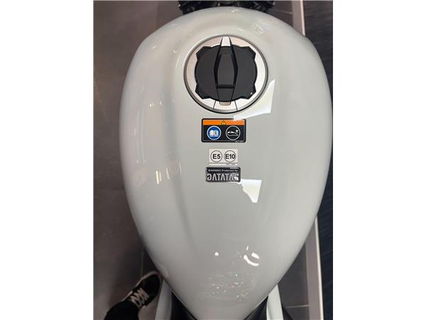 2025 Kawasaki Eliminator 500