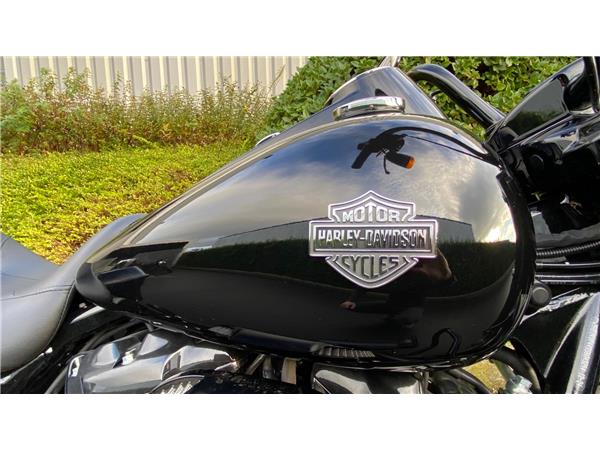 2025 HARLEY-DAVIDSON ROAD KING