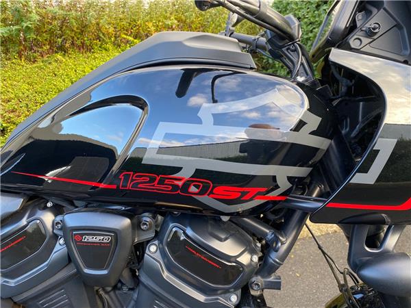 2025 HARLEY-DAVIDSON PAN AMERICA