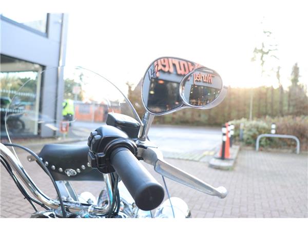 2017 HARLEY-DAVIDSON SOFTAIL FLSTC HERITAGE SOFTAIL CLASSIC