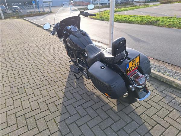 New Harley-Davidson FLHC Heritage Classic 117
