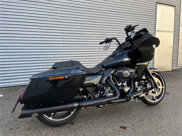 2024 Harley-Davidson Road Glide FLTRX