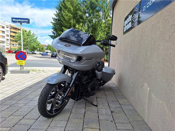 2025 Harley-Davidson Road Glide FLTR