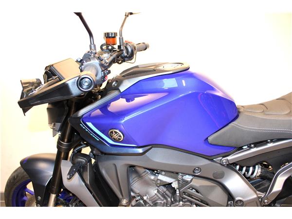 YAMAHA MT-09 Y-AMT(YAMAHA AUTOMATED MANUAL TRANSMISSION)