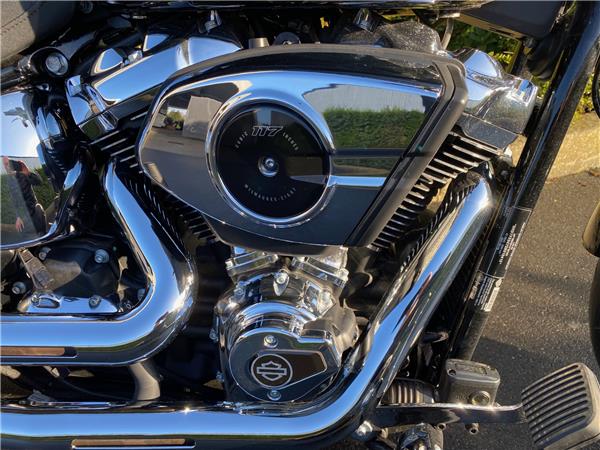 2025 HARLEY-DAVIDSON BREAKOUT