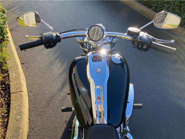 2025 HARLEY-DAVIDSON BREAKOUT