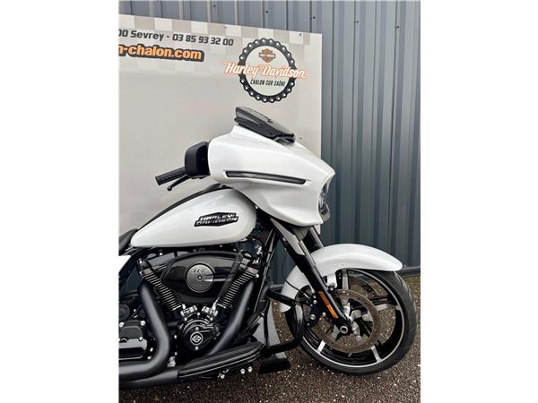 2025 HARLEY-DAVIDSON STREET GLIDE