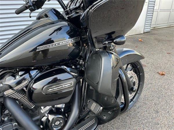 2018 Harley-Davidson Touring Road Glide Special FLTRXS