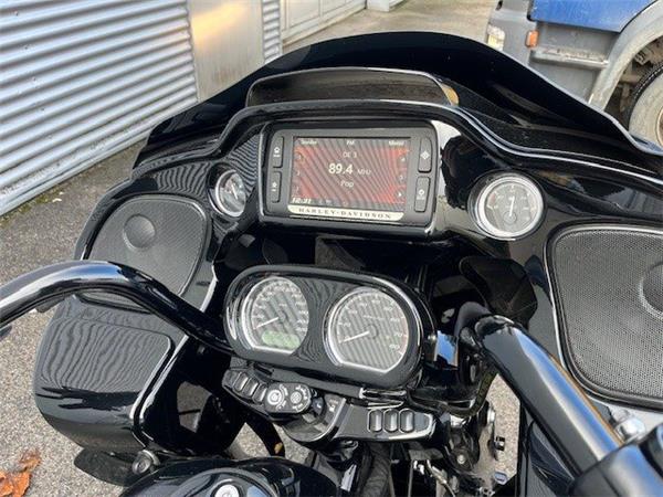 2018 Harley-Davidson Touring Road Glide Special FLTRXS