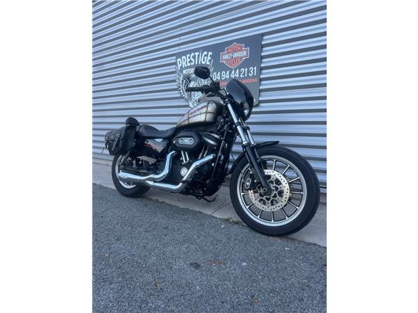 2015 HARLEY-DAVIDSON SPORTSTER 883
