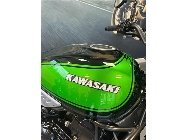 2025 Kawasaki Z650 RS