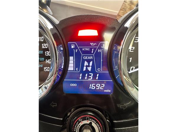 2025 Kawasaki Z650 RS