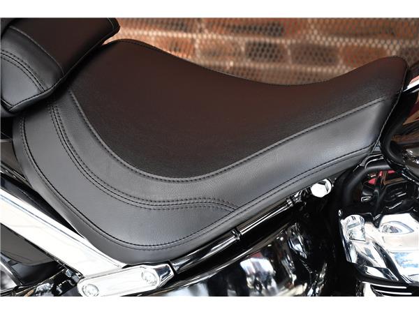 2025 HARLEY-DAVIDSON SOFTAIL FLSTF FAT BOY