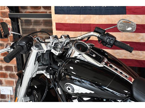 2025 HARLEY-DAVIDSON SOFTAIL FLSTF FAT BOY