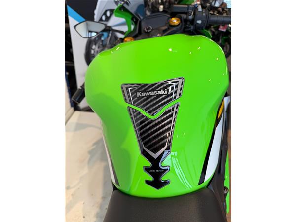 2025 Kawasaki Ninja ZX-4RR