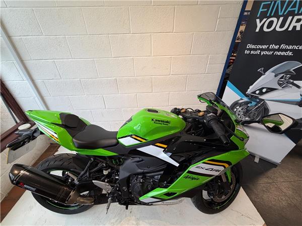 2025 Kawasaki Ninja ZX-4RR