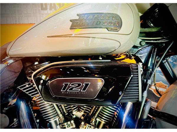 2024 HARLEY-DAVIDSON STREET GLIDE