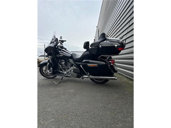 2023 HARLEY-DAVIDSON ELECTRA GLIDE