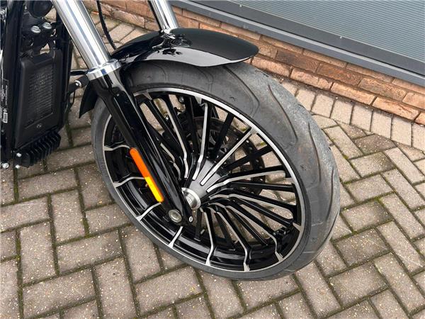 2025 HARLEY-DAVIDSON BREAKOUT 117
