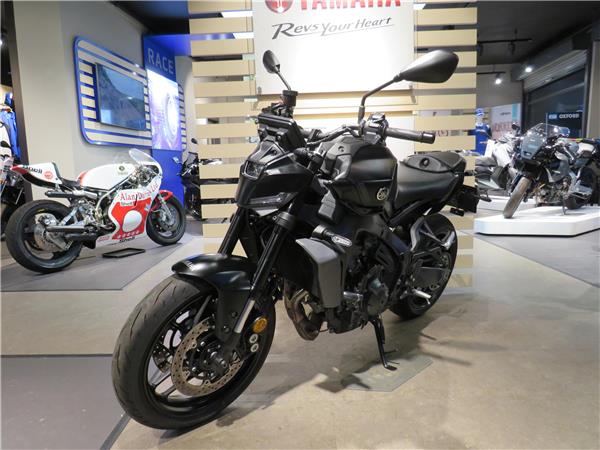 YAMAHA MT-09   Y-AMT