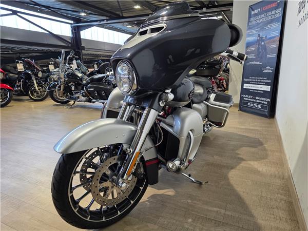 2019 HARLEY-DAVIDSON STREET GLIDE