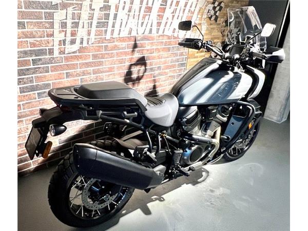 2025 harley-davidson RA Pan America 1250 Special